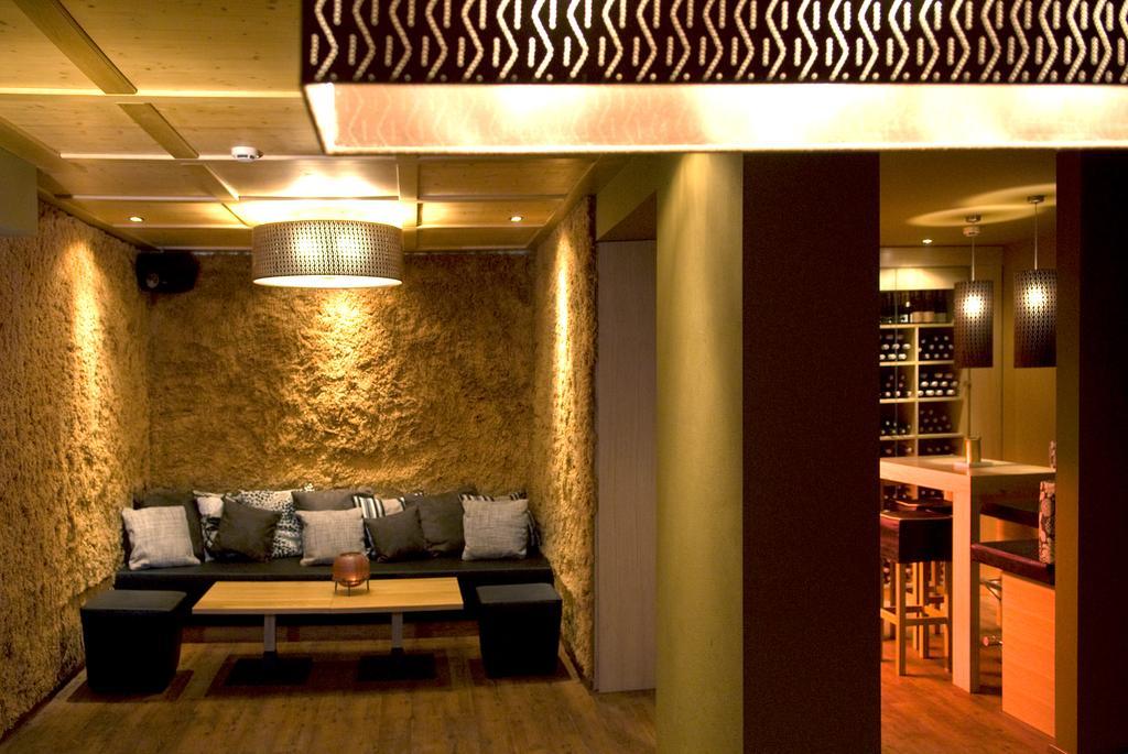 צל-אם-זי Living Max Hotel מראה חיצוני תמונה